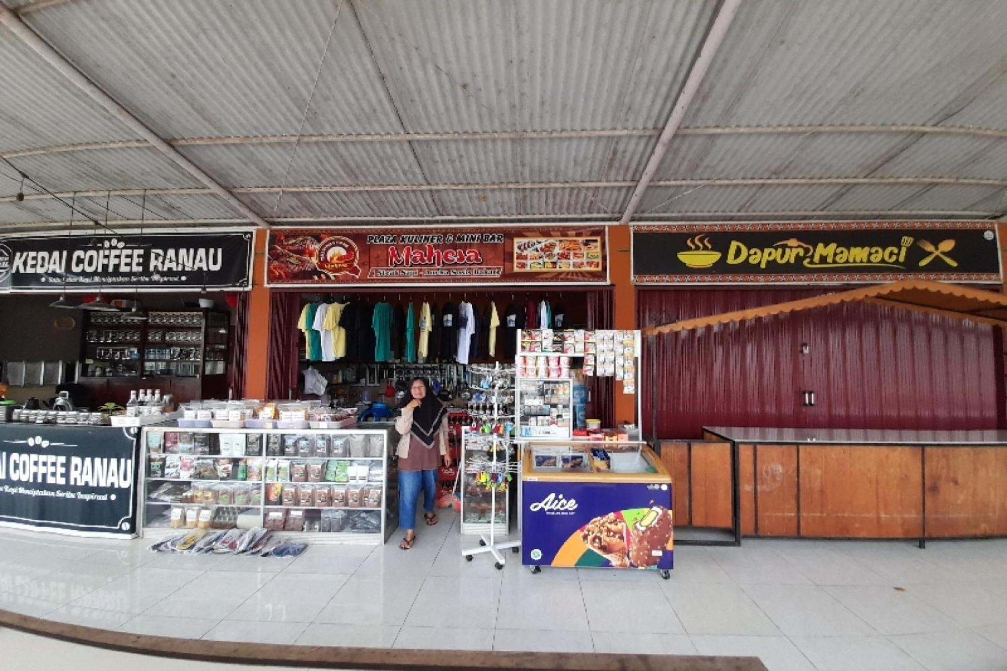 Oyo Homes 91248 Desa Wisata Banding Agung Danau Ranau Екстериор снимка