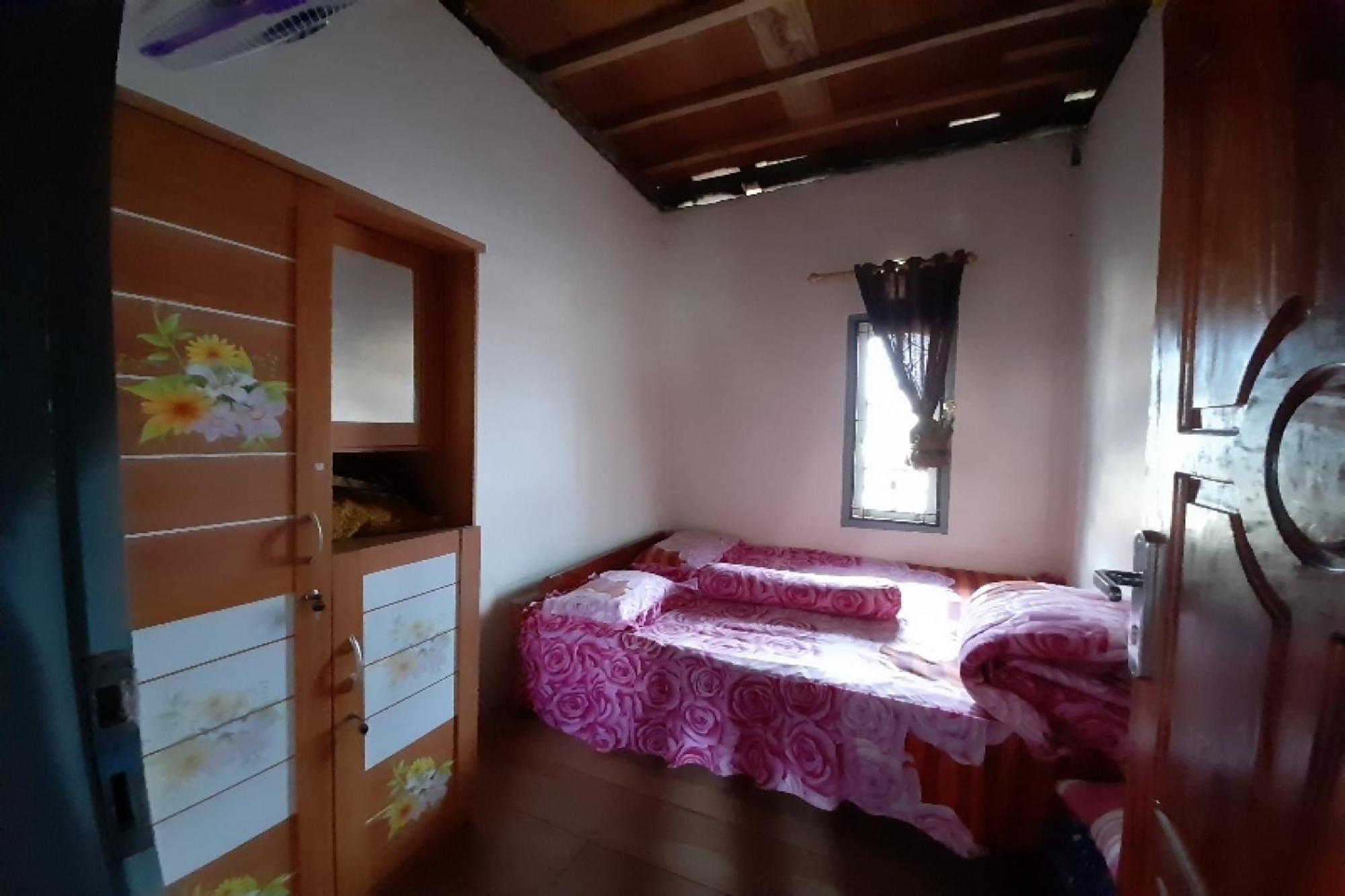 Oyo Homes 91248 Desa Wisata Banding Agung Danau Ranau Екстериор снимка